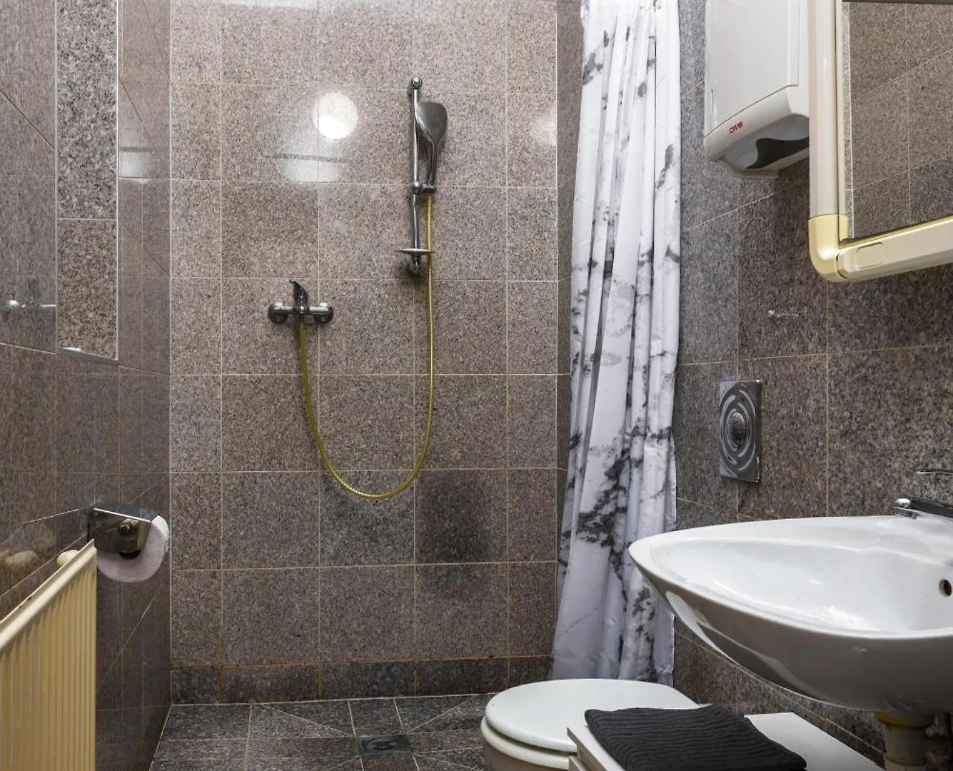 Cozy 1Bd Apartment In Historic Central Vienna Building 0*,  Αυστρία